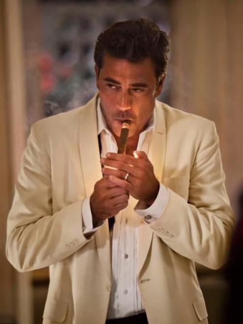 Jeffrey Dean Morgan as Ike Evans in Magic City. Photo by Sky Television.