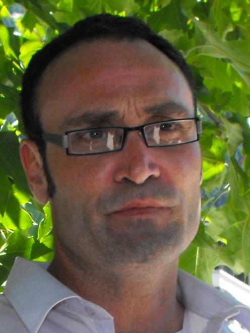 Jonathan Dixon