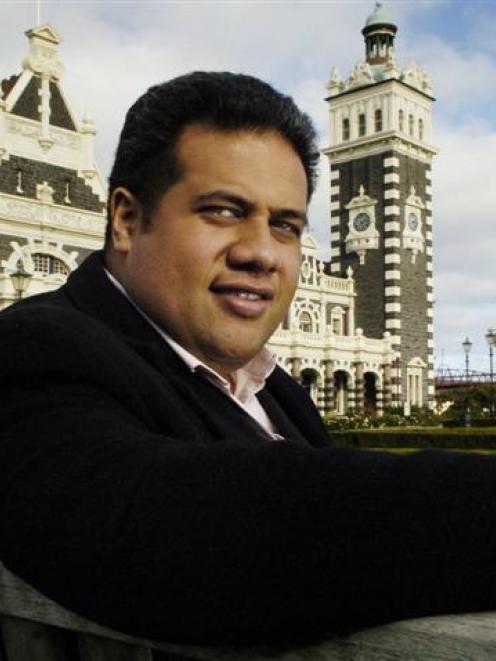 Jonathan Lemalu