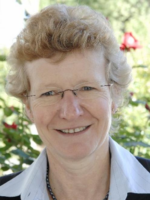 Kate Wilkinson