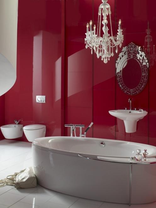 Kohler Presqui'le suite, from Mico Bathrooms.