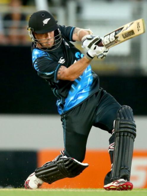 Luke Ronchi hits out against the West Indies. (Photo by Phil Walter/Getty Images)