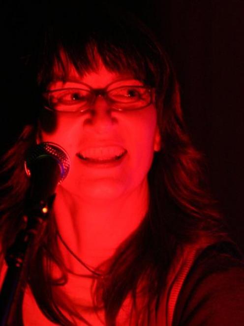 Lynn Vare and 'Blue Lu'. Photos supplied.