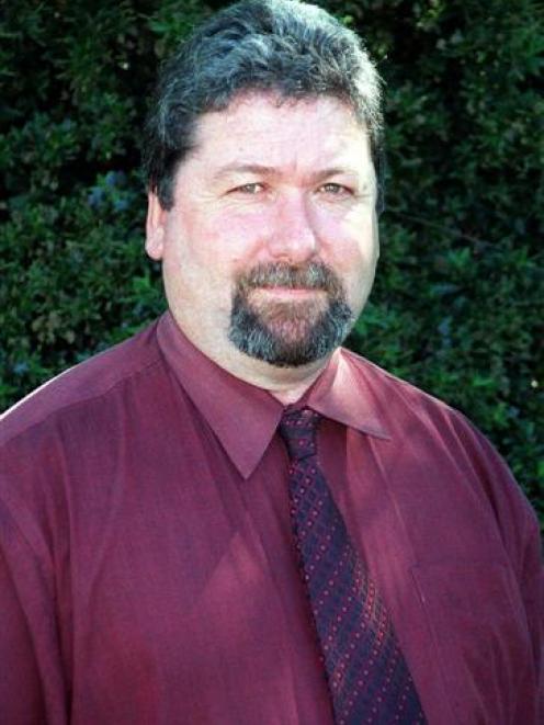 Martin Dillon