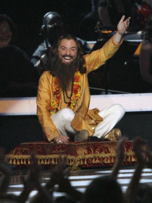 Mike Myers (left) performs as "The Love Guru".