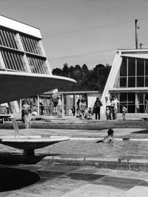 Moana Pool as it used to be. Photo from <i>ODT</i> files.
