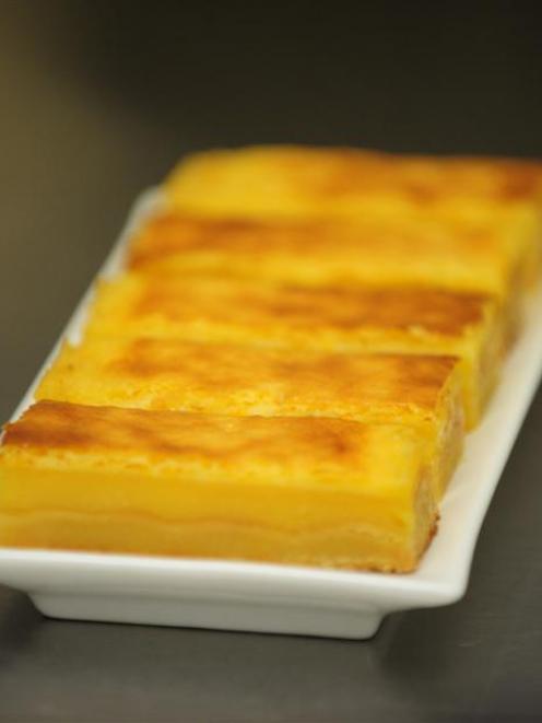 Nectar Cafe's citrus slice. Photo by Craig Baxter.