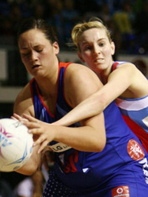 Mystics Catherine Latu beats Swifts Adelaide Johnson to the ball