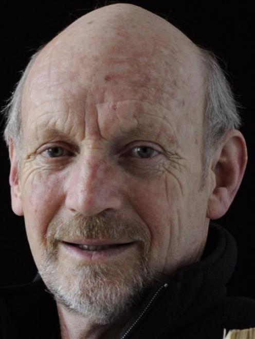 Neville Peat