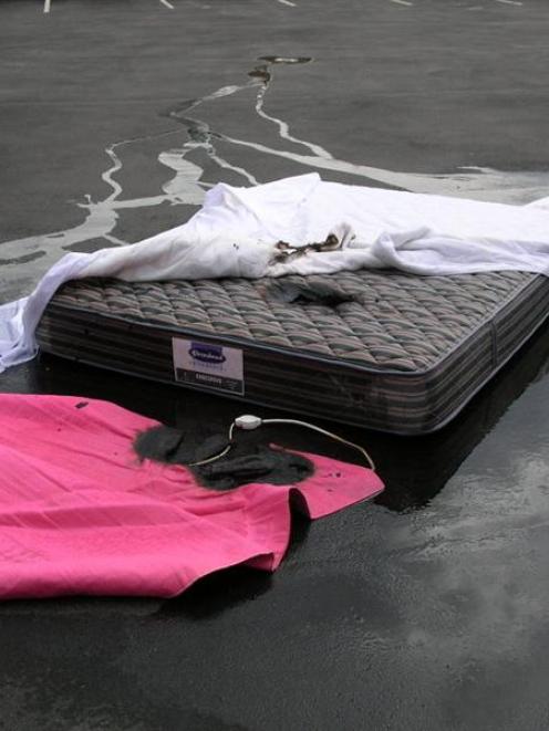 No-one was injured when this bed, electric blanket, and bedding caught fire in central Alexandra...