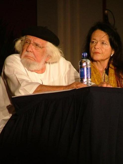 Nominee for the 2005 Nobel Prize for literature Ernesto Cardenal (left) and US beat poet Gioconda...