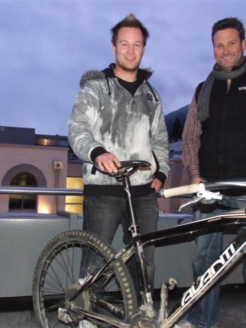 NZByBike.com business partners Mat Weir (left) and Dan Roberts, were the regional winners of...