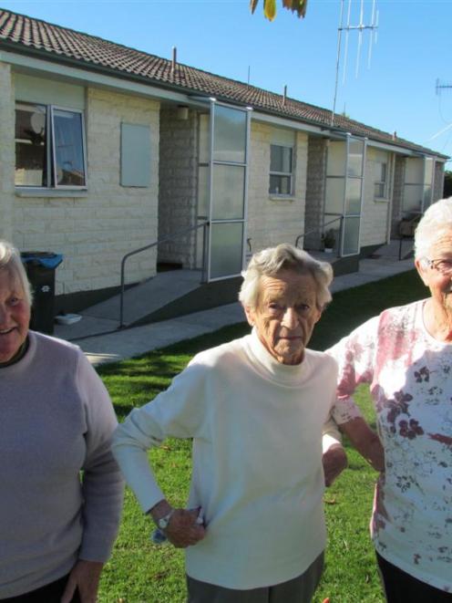 Oamaru superannuitants (from left) Margaret Goodall (75), Vera Bond (88), and Pat Jones (74) find...