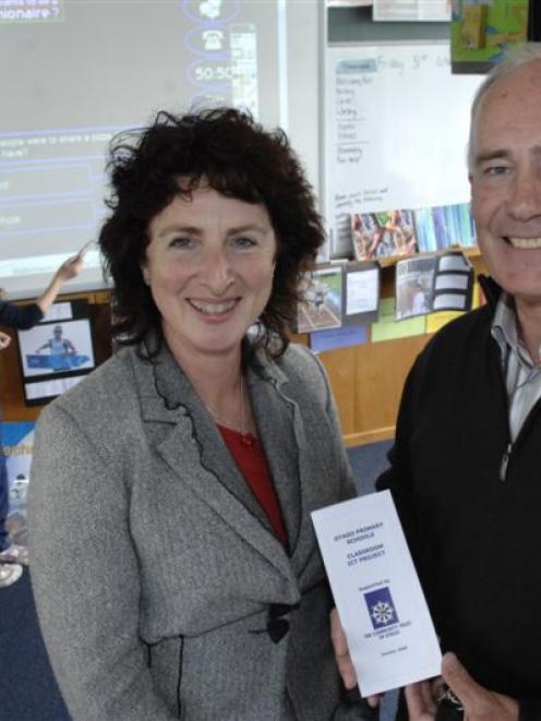 Otago Primary Principals Association executive member Ros McQuillan-Mains and Community Trust of...