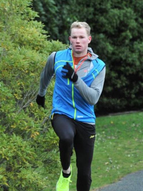 Otago sprinter Andrew Whyte trains at the Caledonian Ground. Photo by Linda Robertson.