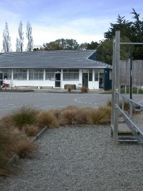 Otepopo School at Herbert closed yesterday after a direction by Minister of Education Anne Tolley...