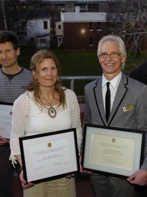 OUSA 2011 New Supervisor of the Year award winner Dr Karen Broneus (front, left) and University...
