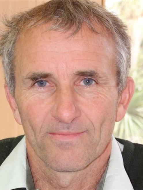 Paul Hellebrekers.