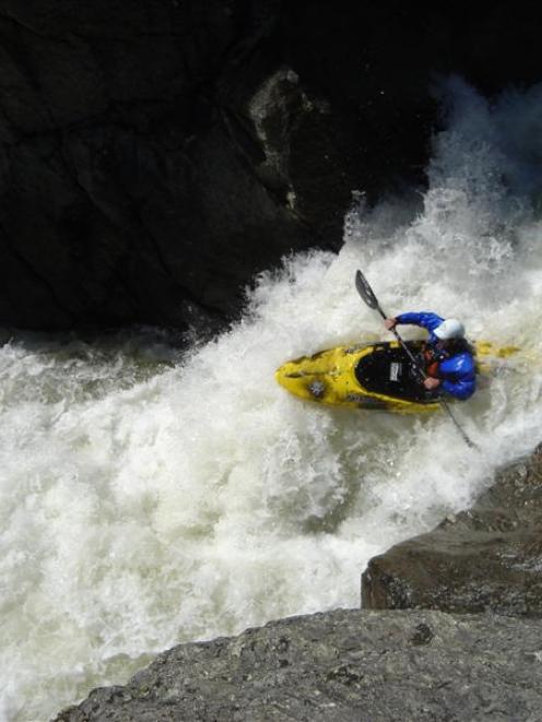 Pete Simpson kayaks the Nevis River in 2008.