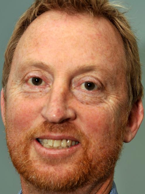 Peter McIntyre
