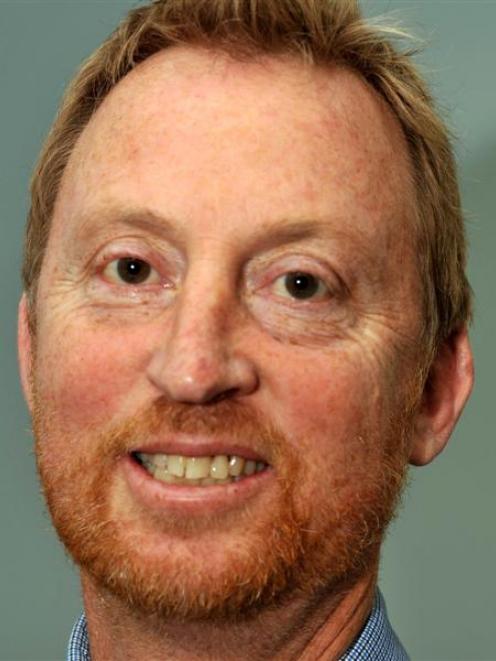 Peter McIntyre.