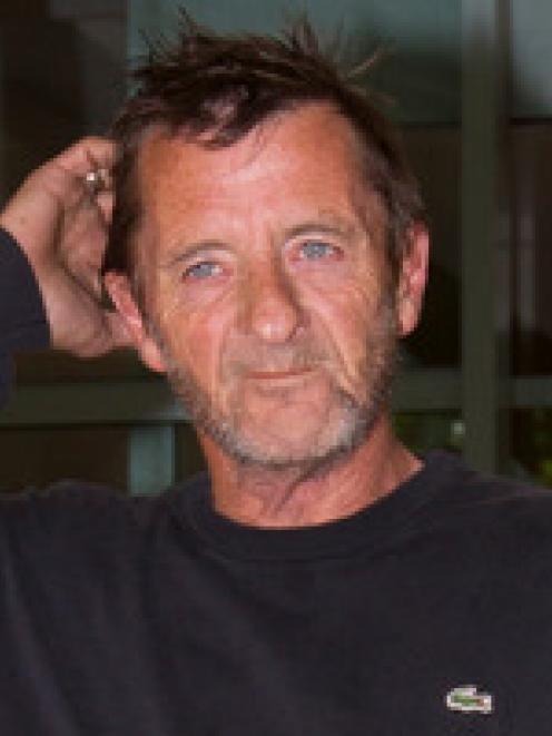 Phil Rudd absent from AC/DC Grammy show. Photo NZ Herald.