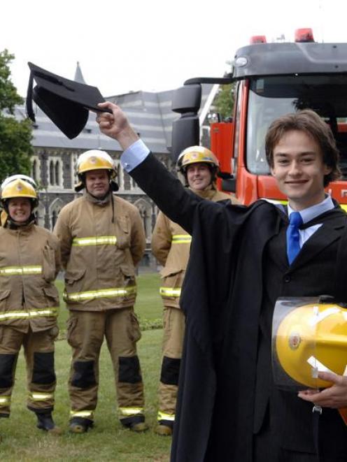 Preparing to graduate from the University of Otago with a BSc (Hons) degree in chemistry on...