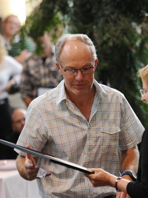 Prof Gregory Cook receives his Otago School of Medical Sciences Distinguished Researcher of the...