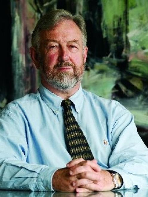 Profesor Alistair Fox