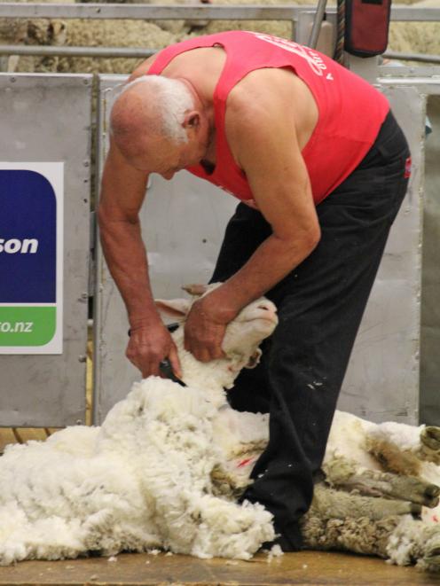 Rakaia shearer and Shearing Sports New Zealand South 
...