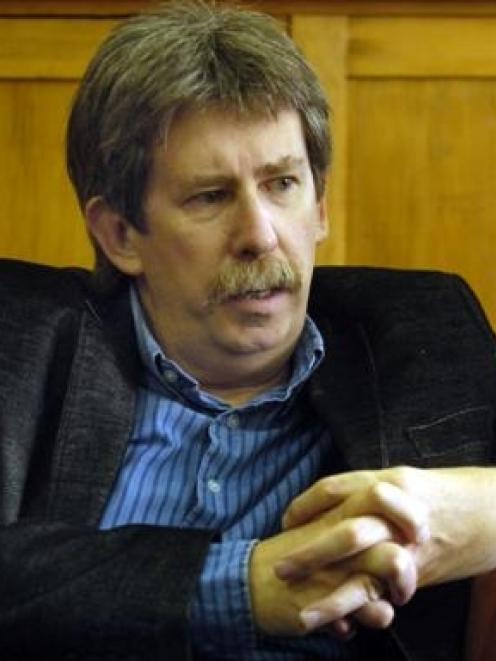 Richard Thomson: "Errors in logic" over service proposal. Photo by Jane Dawber.