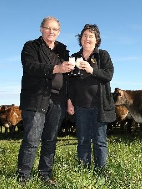 Robin and Lois Greer,  of  Retro Organics. Photo supplied.