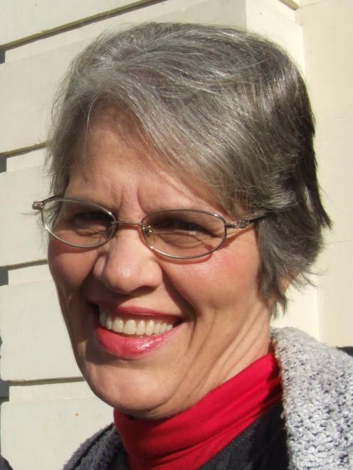 Robyn Couper