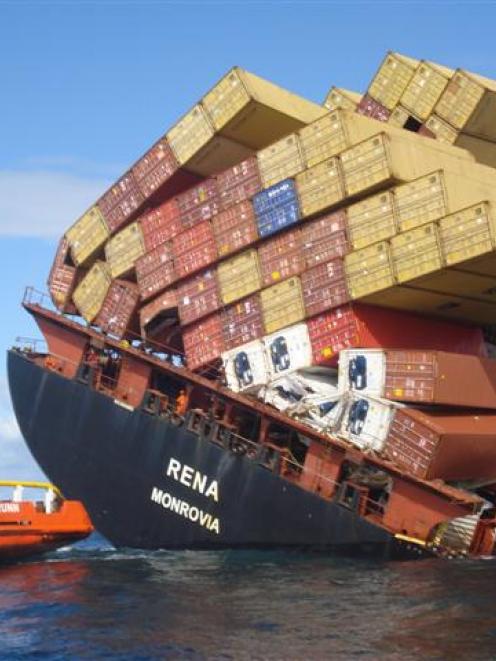 Salvage workers are bracing for the death of the "creaking, groaning" Rena. REUTERS/Svitzer