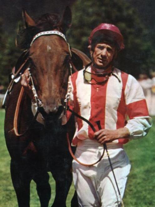 Show Gate and jockey Bob Skelton after winning the 1977 Trentham Stakes. Photo from New Zealand...