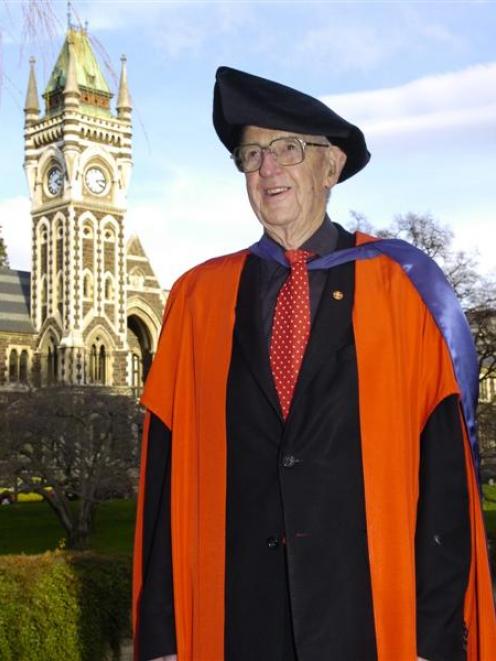 Sixty-two years after gaining his first University of Otago qualification, Dr Richard Wigley...