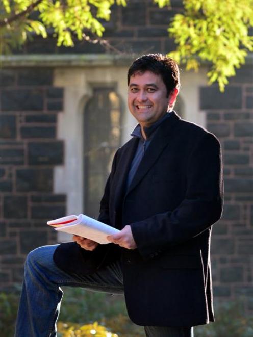 Southern United coach Luiz Uehara at the University of Otago yesterday. Photo by Peter McIntosh.