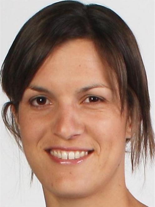 Stephanie Bond.