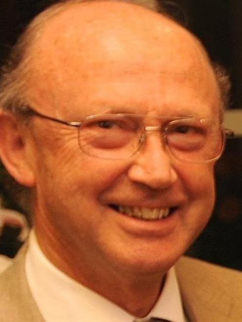 Stephen Packer.