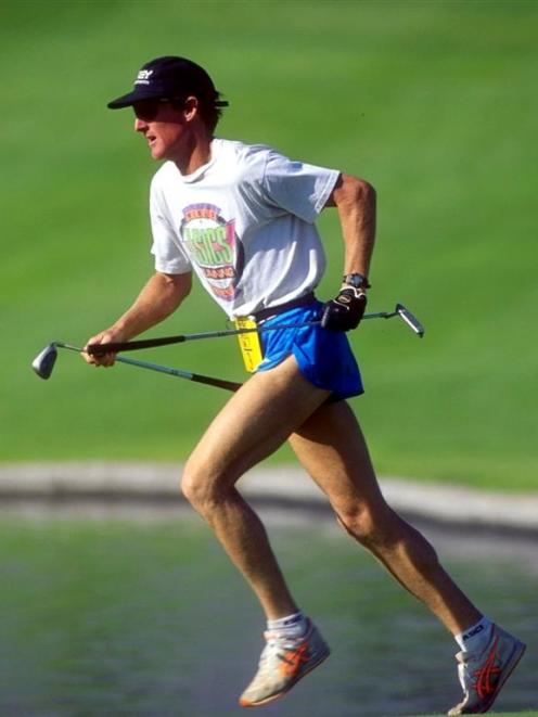 Steve Scott in the 1993 Powerbar Speed Golf Tournament in California.