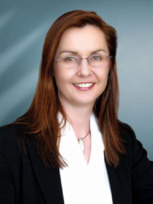 Suzanne Kinnaird