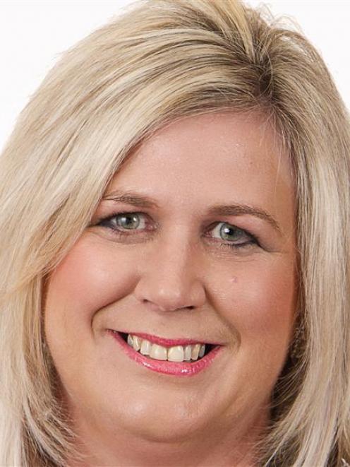 Tania Dickie