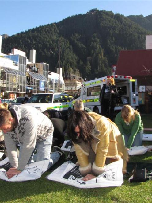 Ten people  took up St John Wakatipu's invitation of free CPR training, on the Queenstown Village...