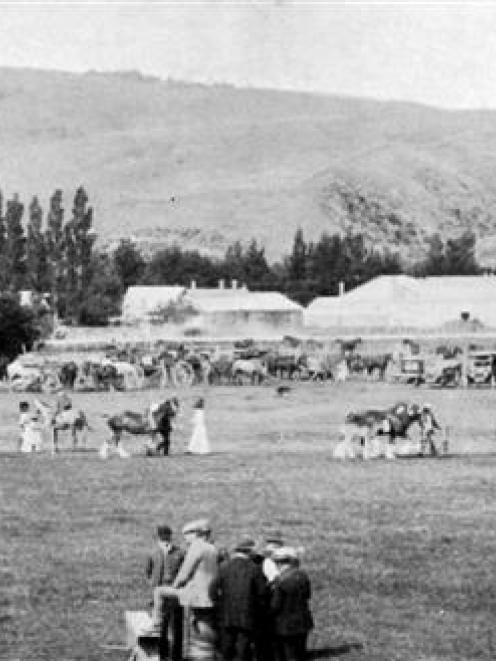 The 1913 West Otago A&P Show at Kelso. Photo from the Otago Witness.