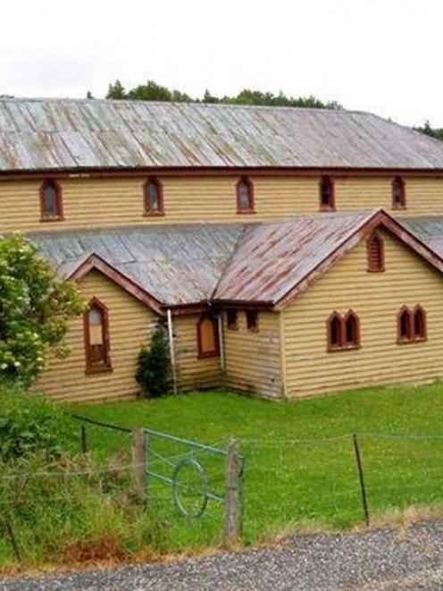 The former St Patrick's Church School and Hall in Lawrence. Photo by Historic Places Trust.