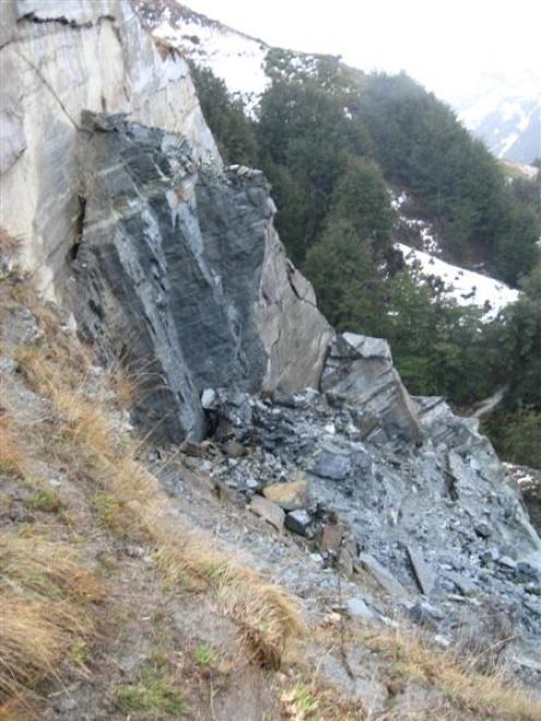 The large piece of rock which was causing most concern at the Shotover slip fell at about 6.30am...
