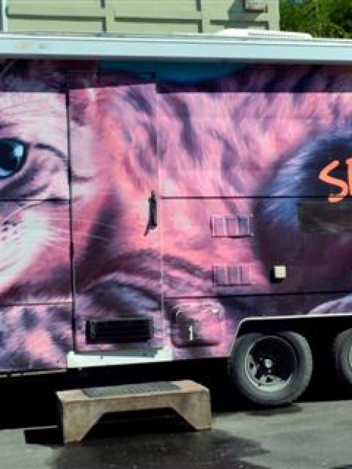 The mobile desexing caravan. Photos by Gerard O'Brien.