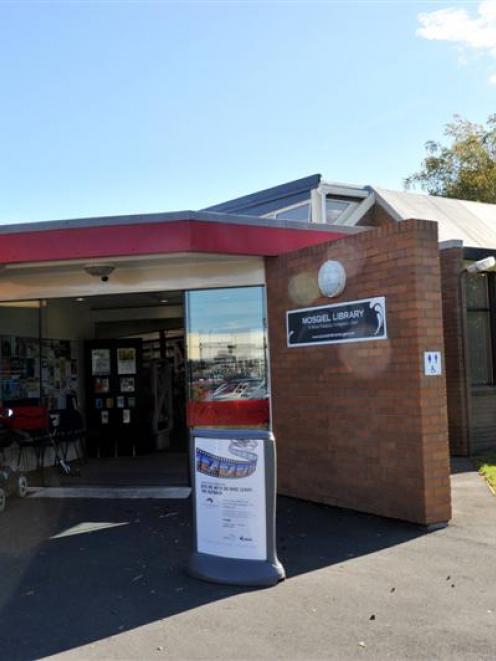 The Mosgiel Library. Photo ODT files.