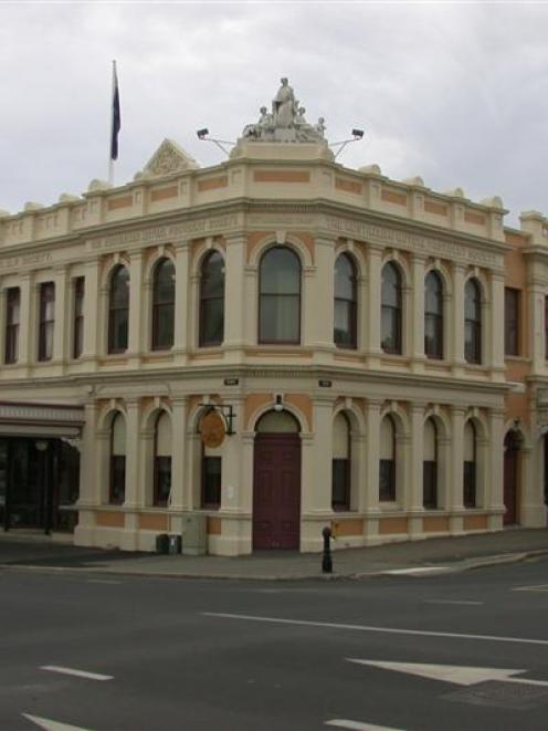 The North Otago Club has a conditional agreement to sell its two-storey, former AMP building on...