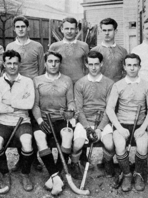 The University of Otago hockey team, winners of the championship for 1914 [played 11, won 10,...